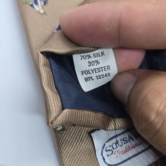 Vintage Flying Ducks Hunter Mallards Polyester Silk Blend Neck Tie - Picture 4 of 5